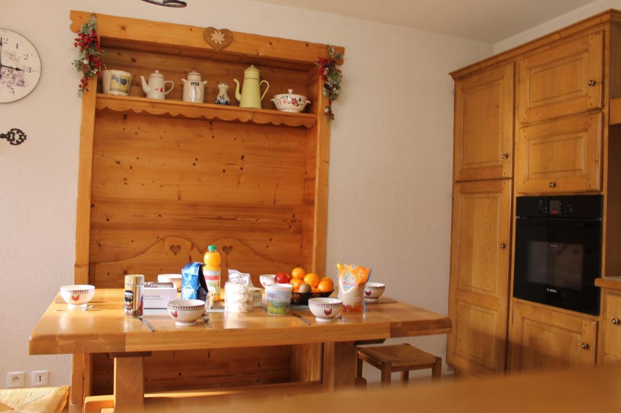 La Ferme De Sous-Lachat Samoëns Εξωτερικό φωτογραφία