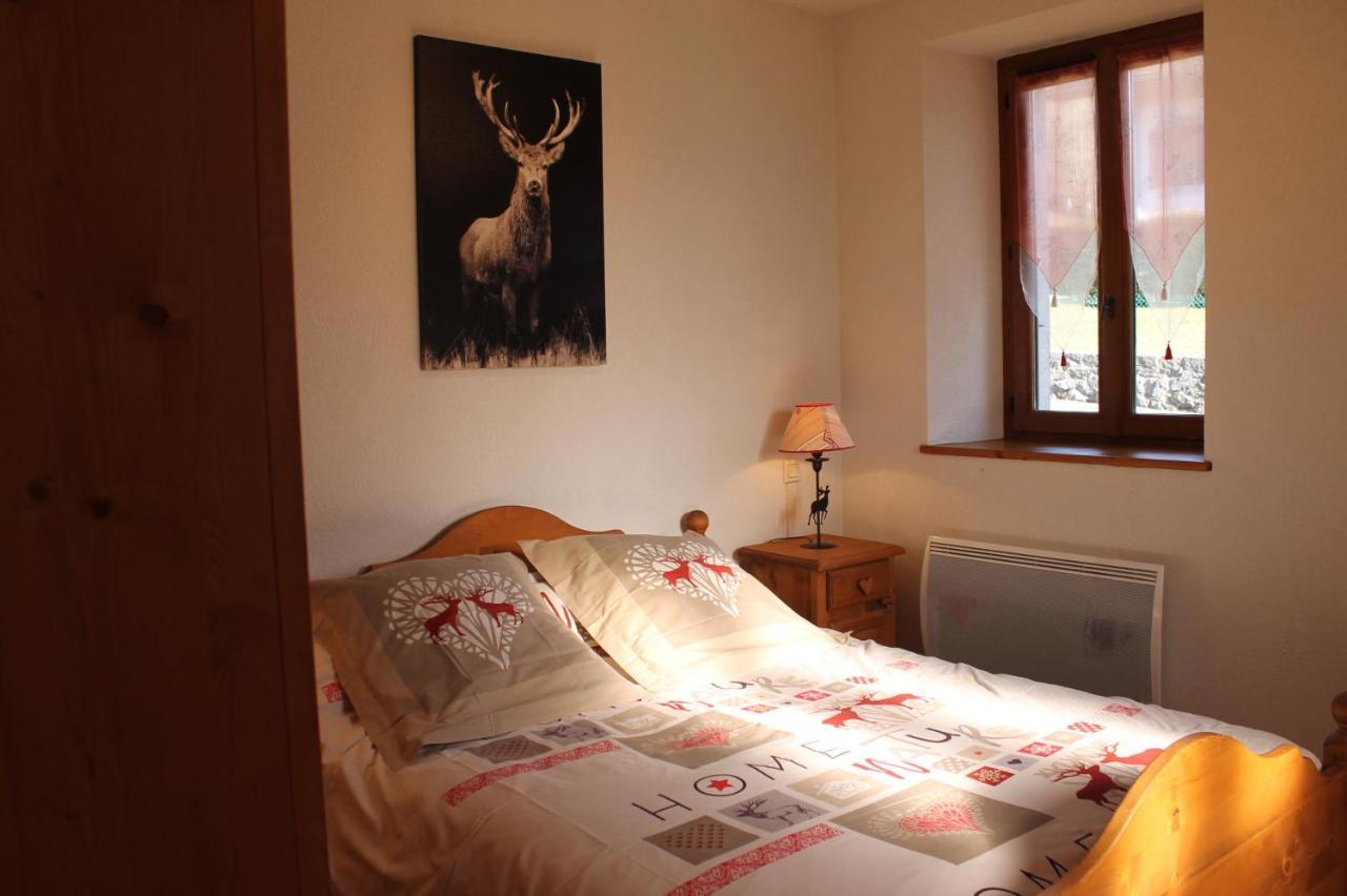 La Ferme De Sous-Lachat Samoëns Εξωτερικό φωτογραφία