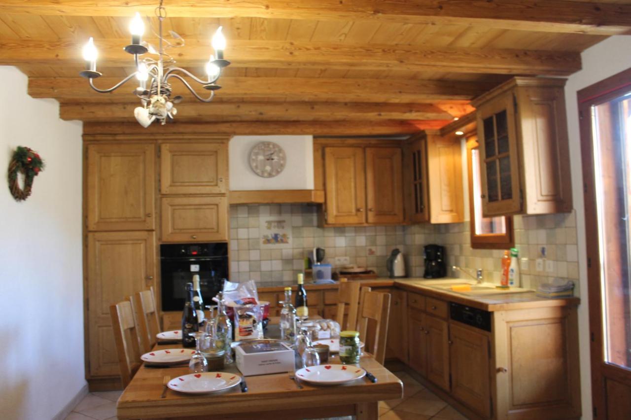 La Ferme De Sous-Lachat Samoëns Εξωτερικό φωτογραφία